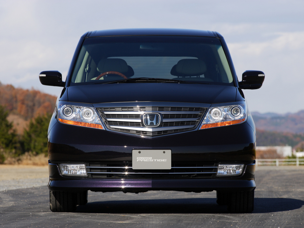 Honda Elysion 2006