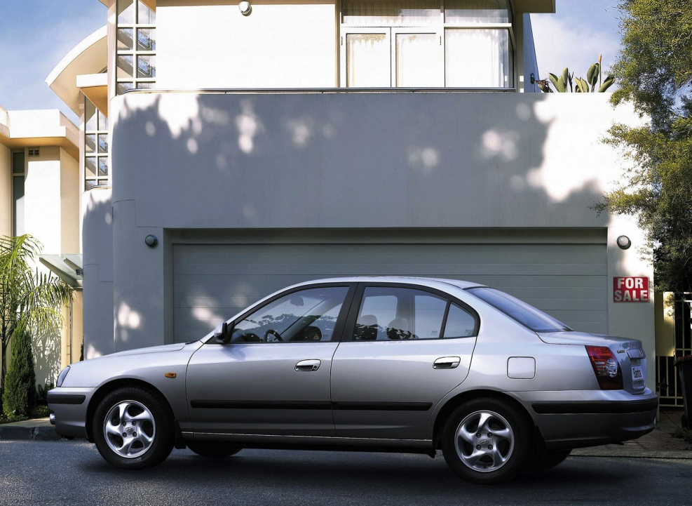 Hyundai Elantra 3