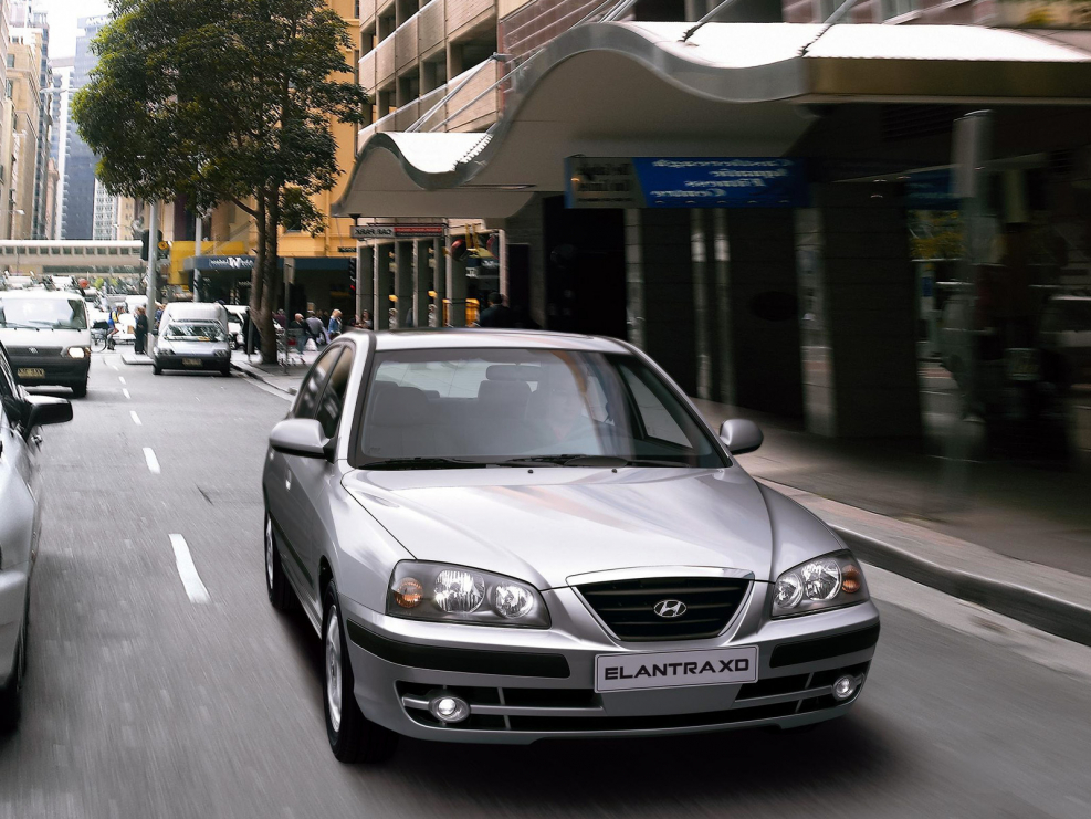 Hyundai Elantra XD 2000