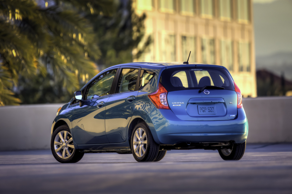 Nissan Pixo