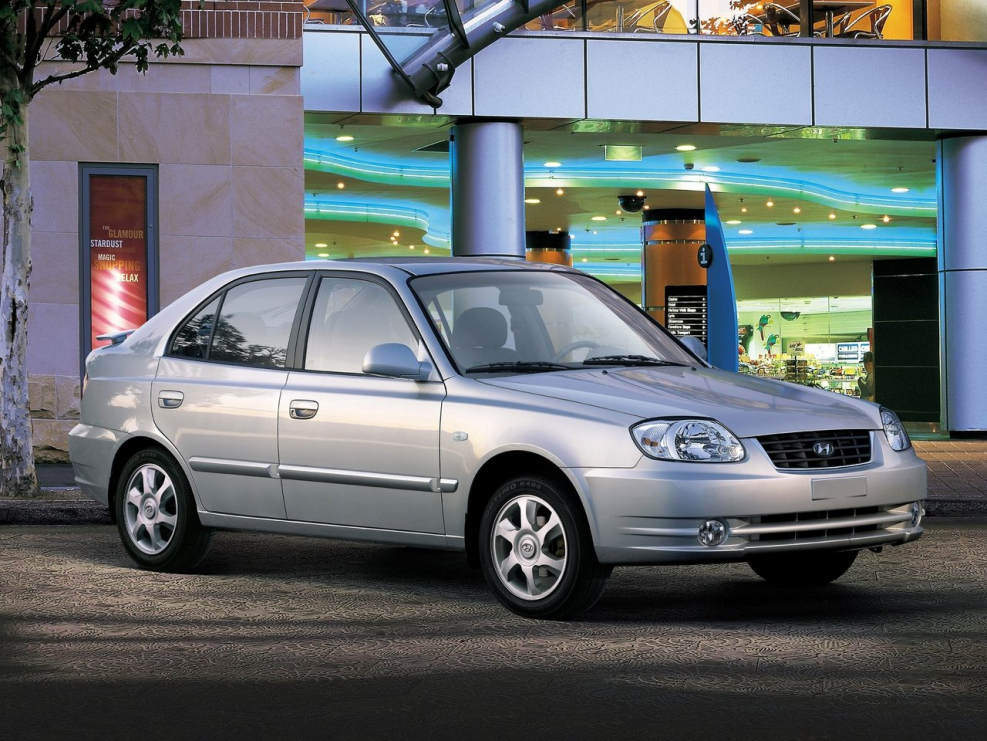 Hyundai Accent 06