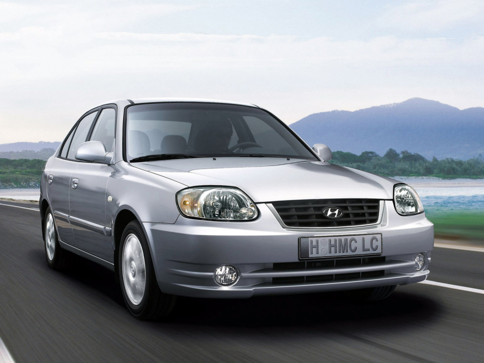 Hyundai Accent 1