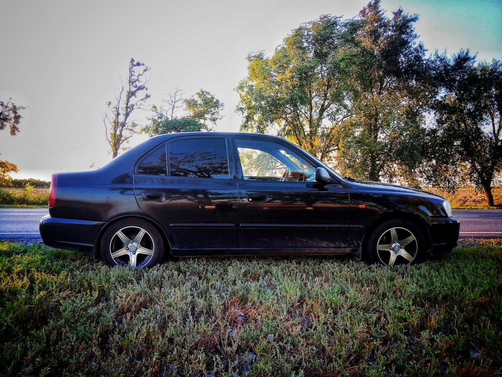 Hyundai Accent 2 поколение арт