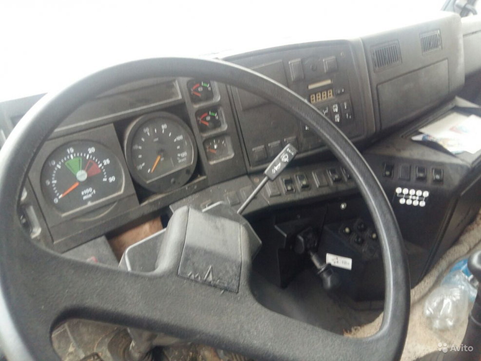 МАЗ 5440 а8 салон