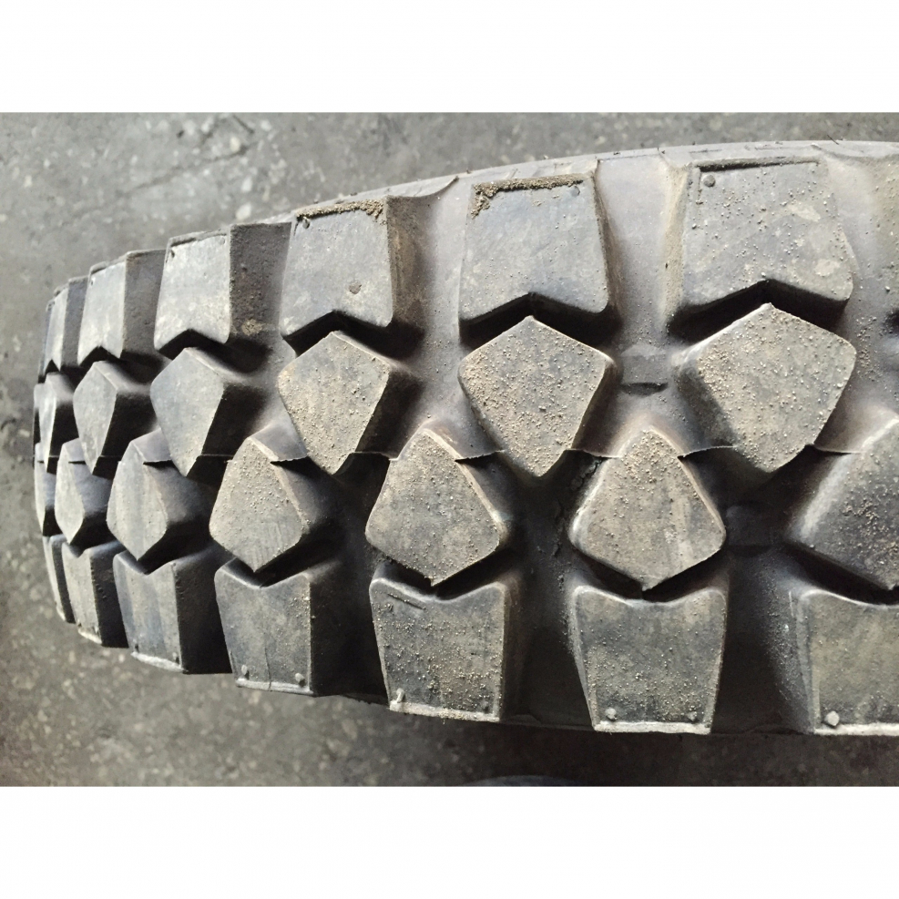 Омскшина я-192 215/90 r15