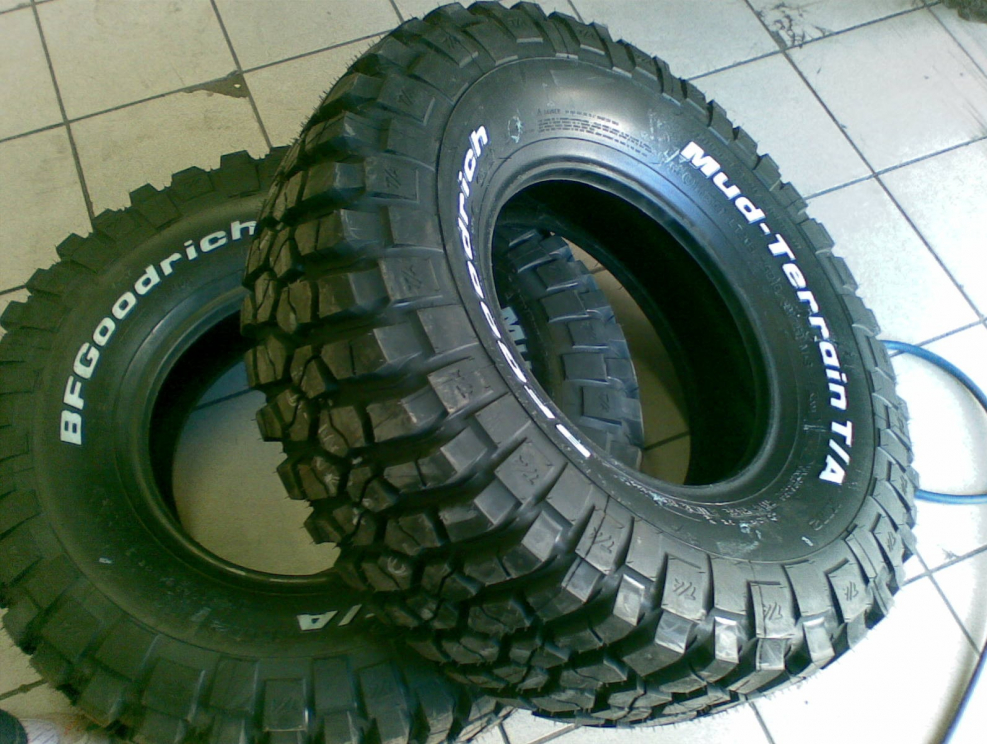 Резина на УАЗ r15
