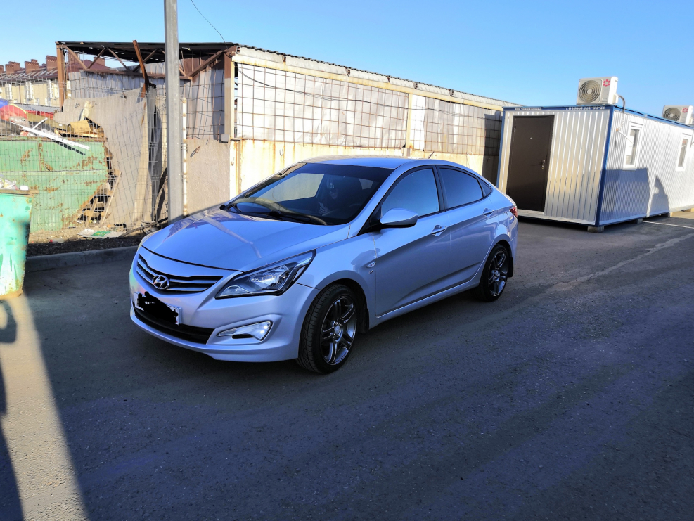 Hyundai Solaris r17