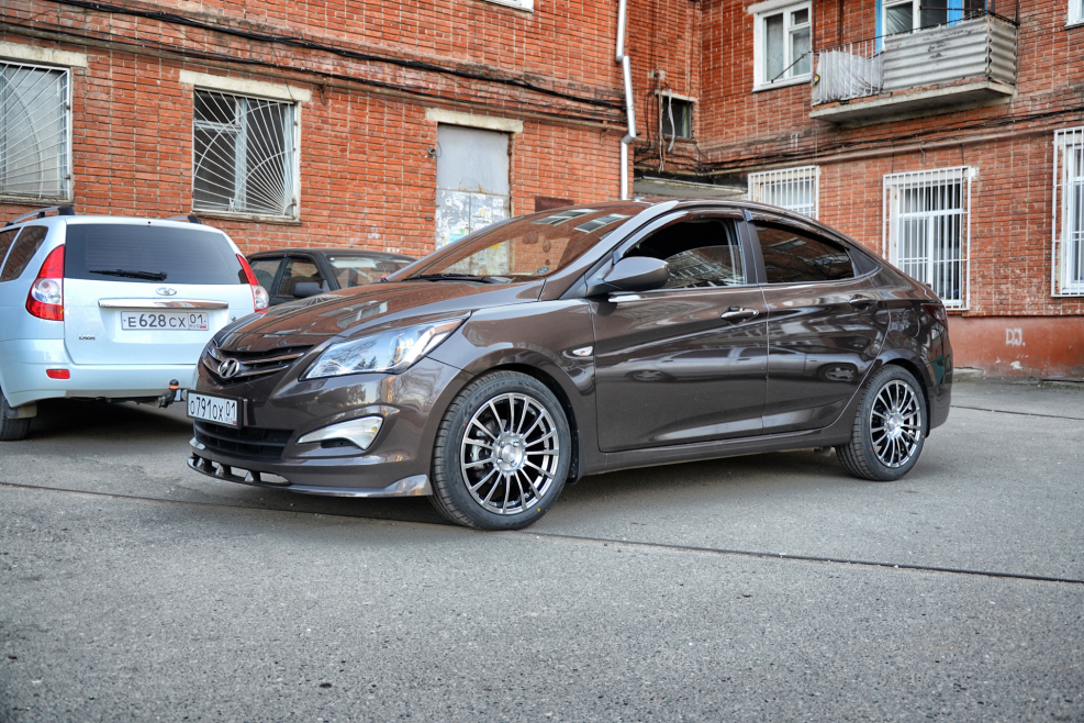Hyundai Solaris r17