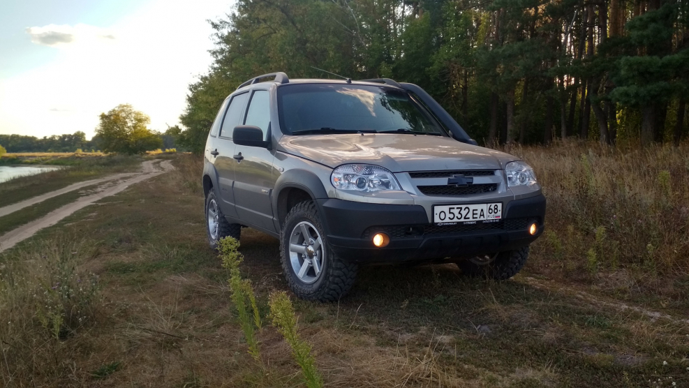 Chevrolet Niva Аустер