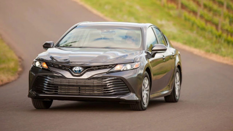 Toyota Camry xv70 2017