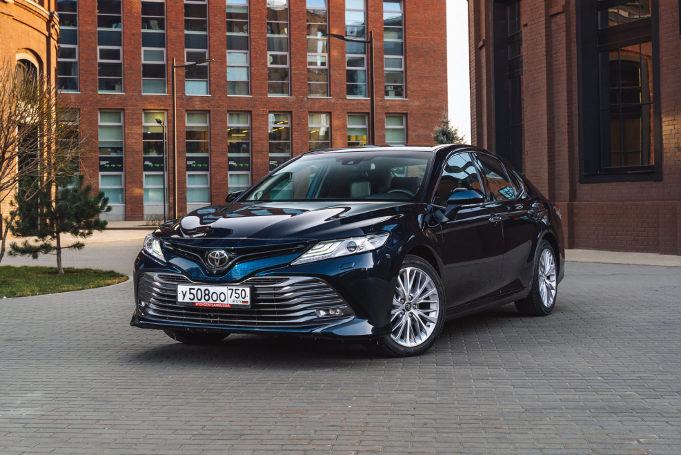 Toyota Camry 2015
