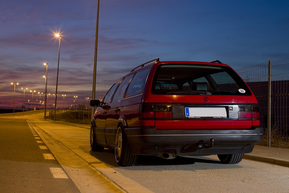 Passat b3 универсал черный
