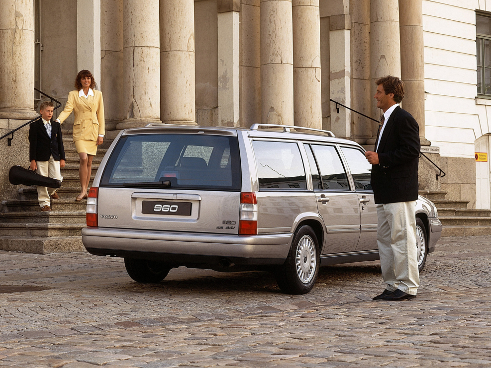 Volvo 960 1990