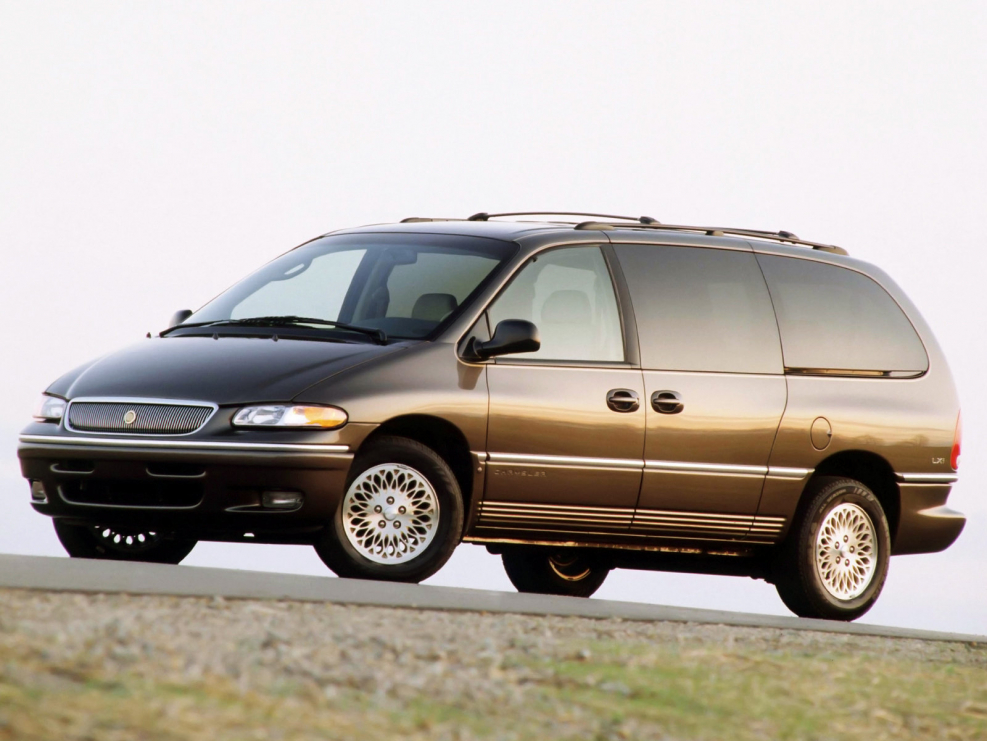 Минивэн Chrysler Town Country