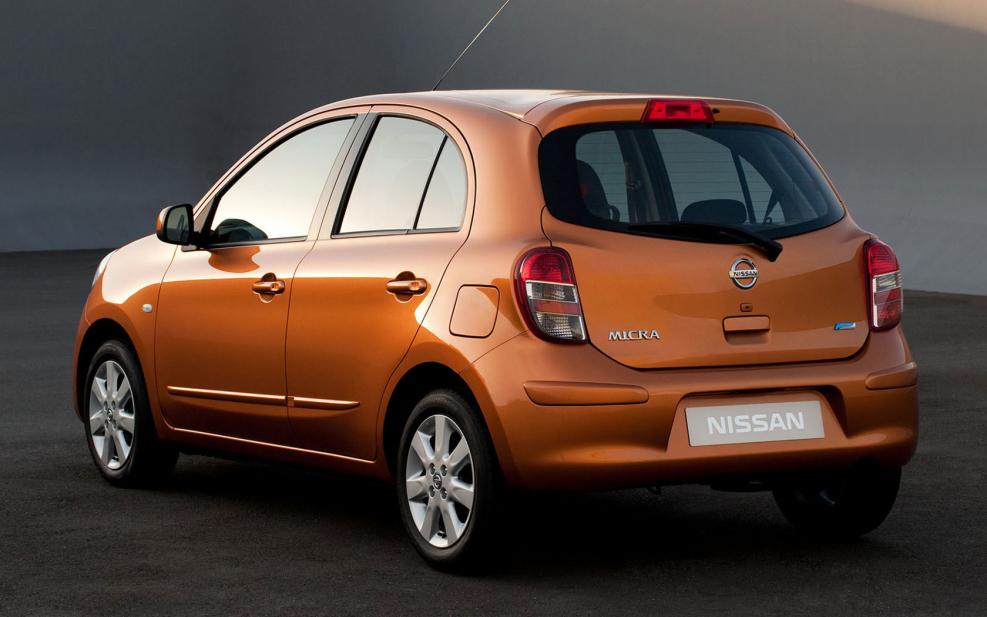 Nissan Pixo 2010