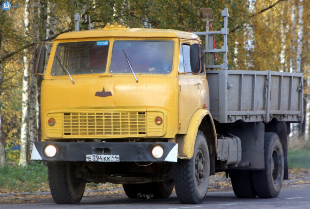 МАЗ 5335 зерновоз