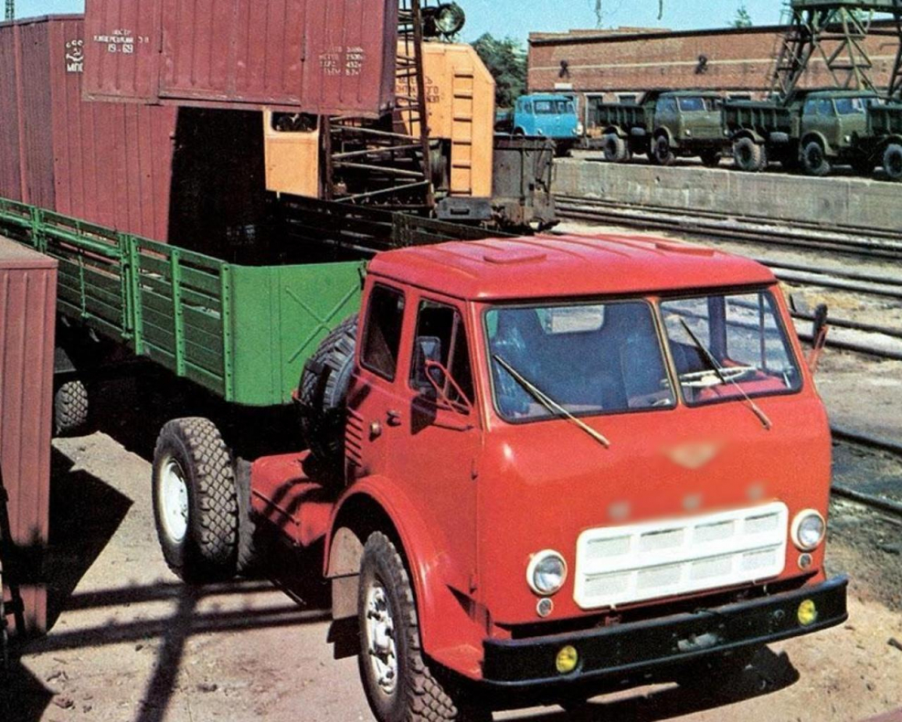 МАЗ 504