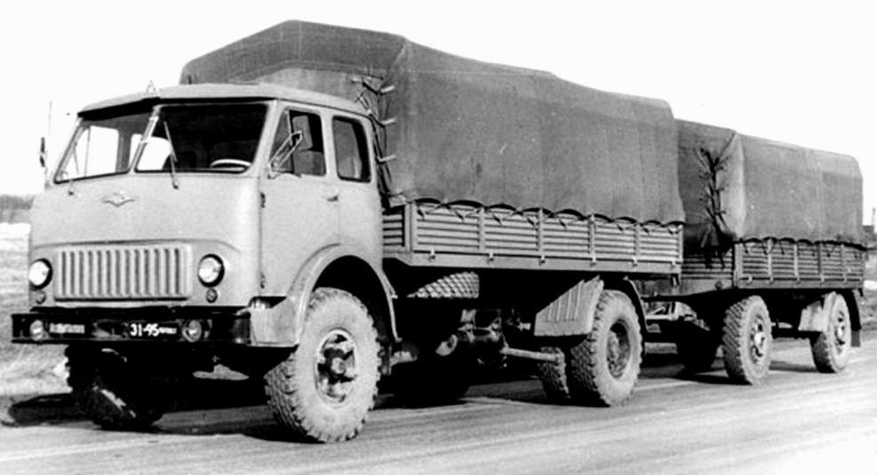 МАЗ 512