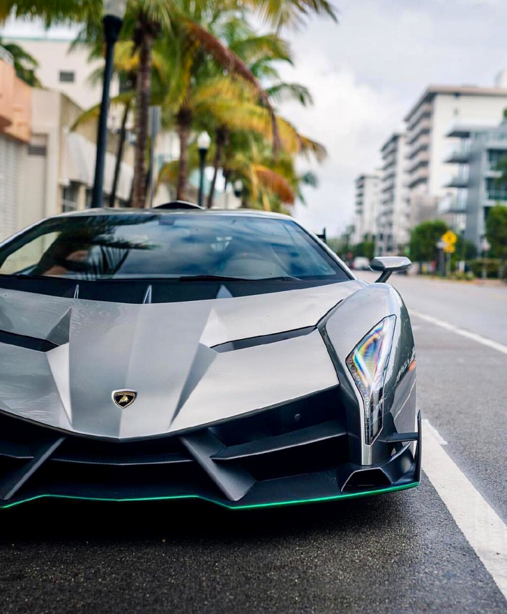 Lamborghini v12 Vision gt