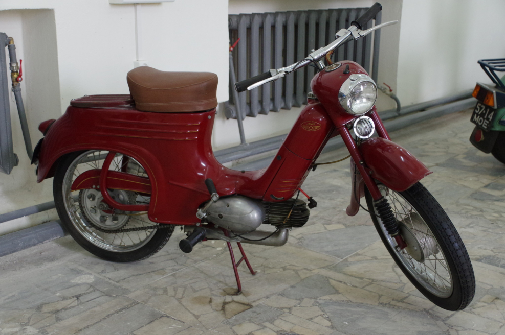 Jawa 555