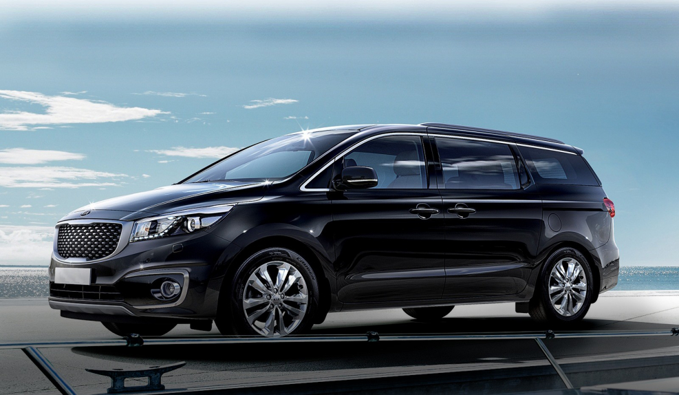 Kia минивэн Carnival 2020