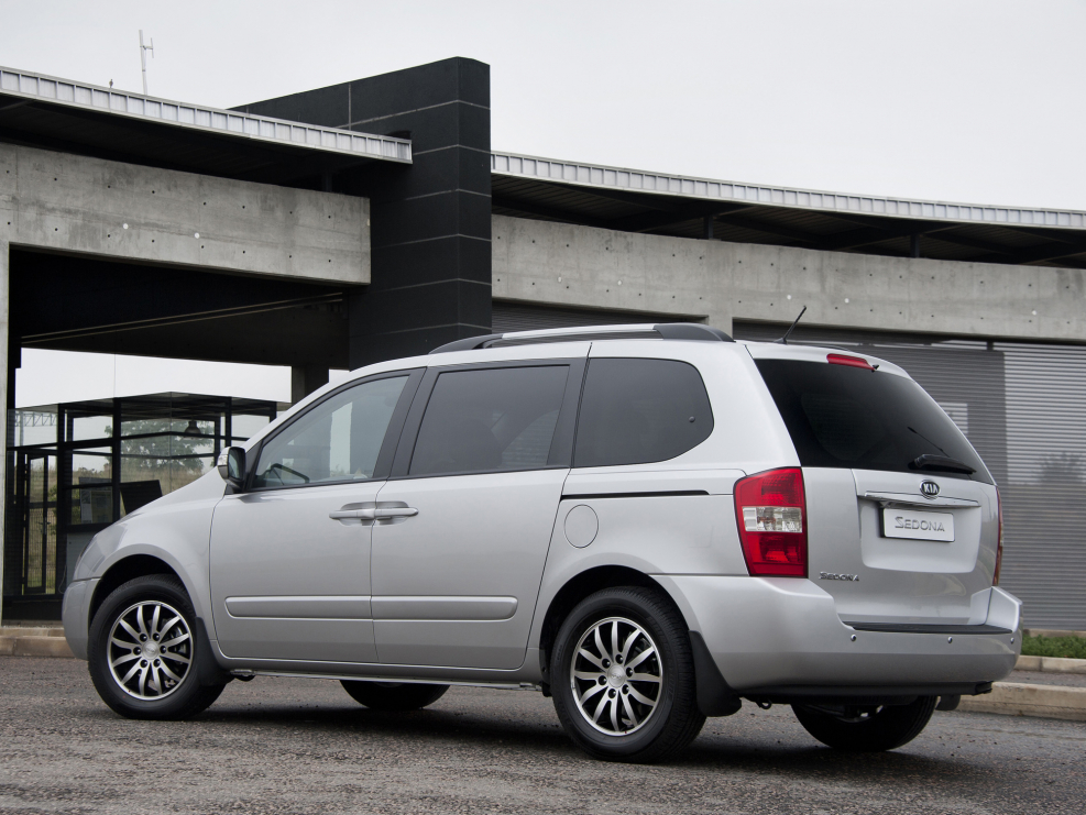 Kia Carnival