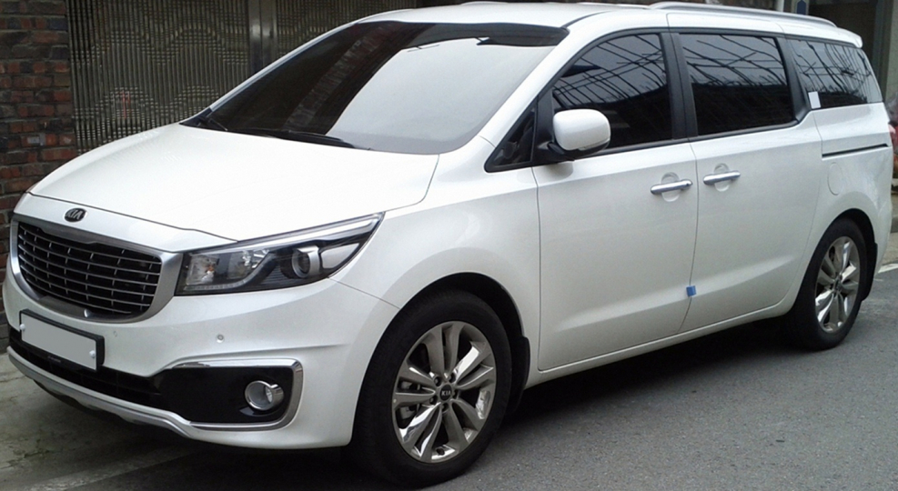 Новый Kia Carnival 2021