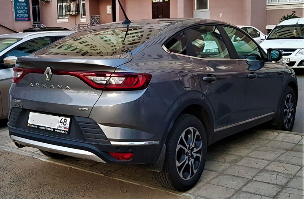 Рено аркана серый металлик