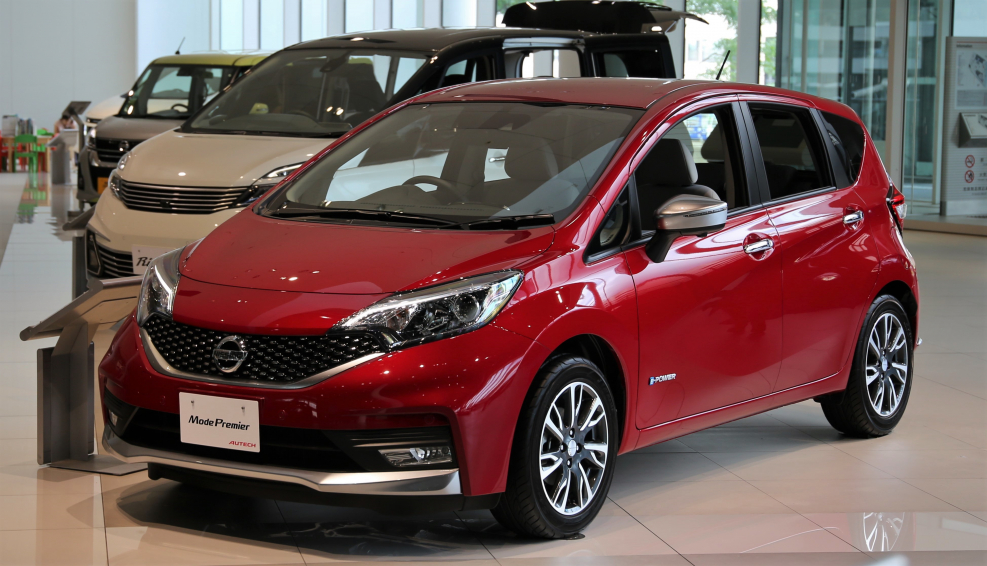Nissan Note 2017 гибрид