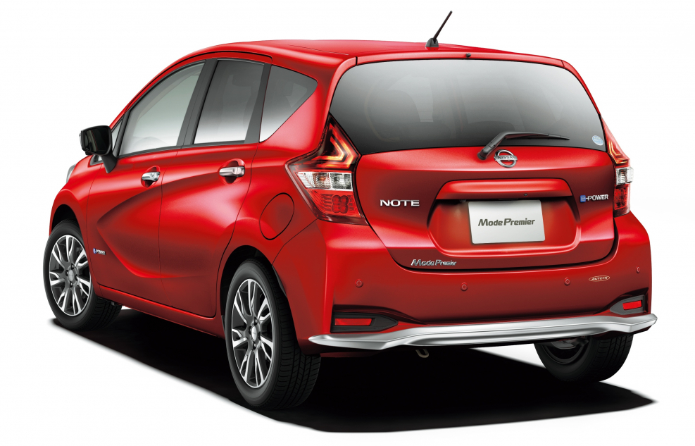Nissan Note 2017 гибрид