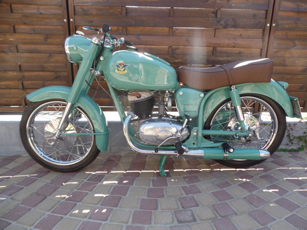 Панония 1967 г т-5 с коляской