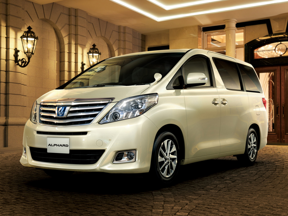 Toyota Alphard 2011