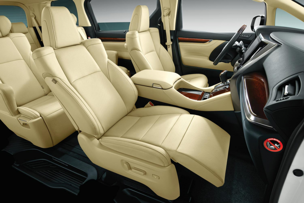 Toyota Alphard 2015 салон