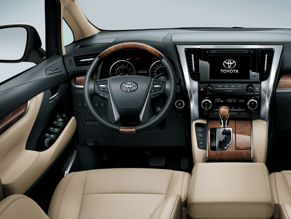 Toyota Alphard 2015 салон