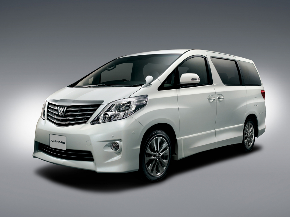 Toyota Alphard 2008