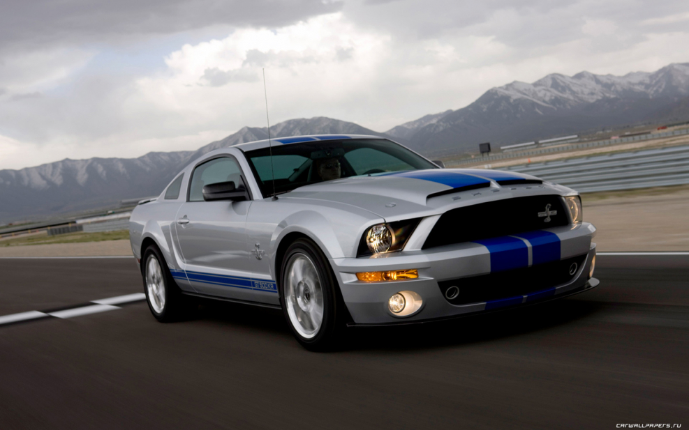 Ford Mustang Shelby gt500 красный