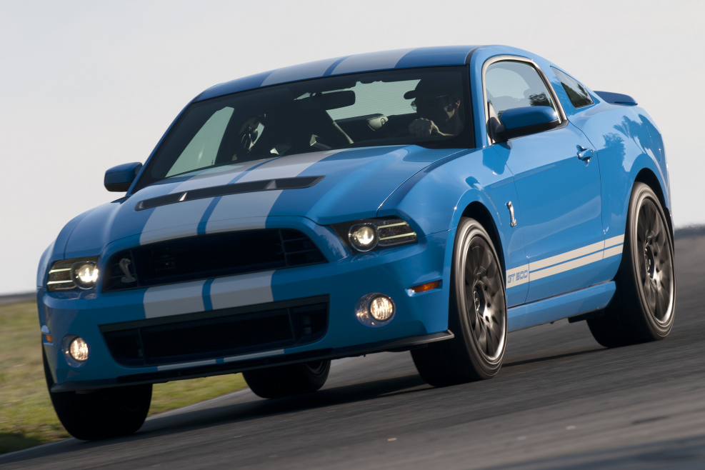 Форд Мустанг gt 500