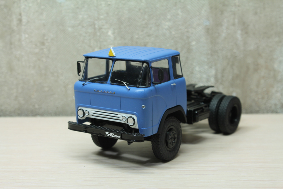 КАМАЗ 55111 поливалка