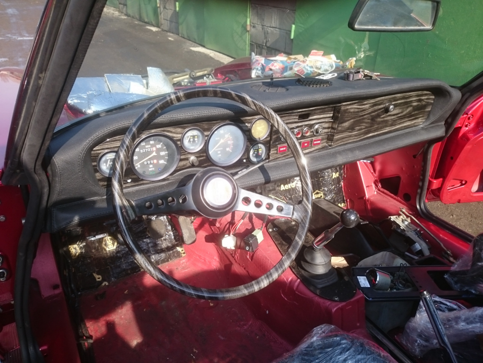Fiat 124 седан салон