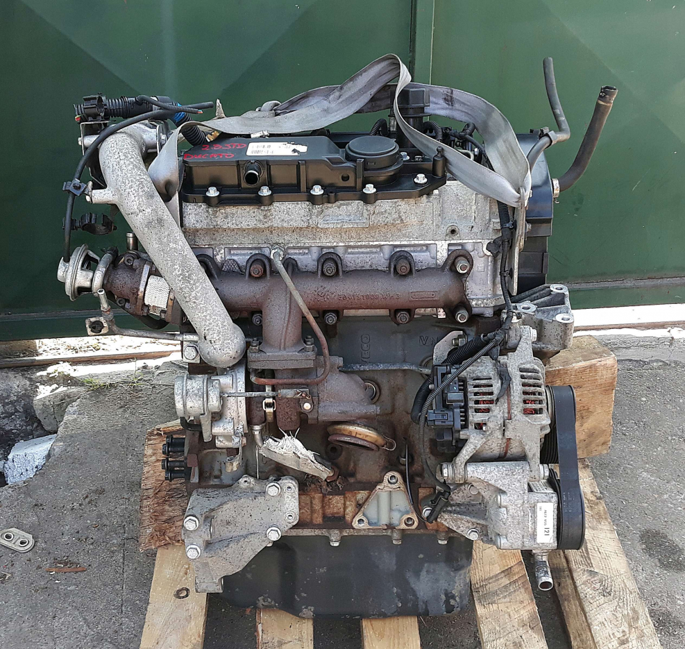 Белый Fiat Ducato 244