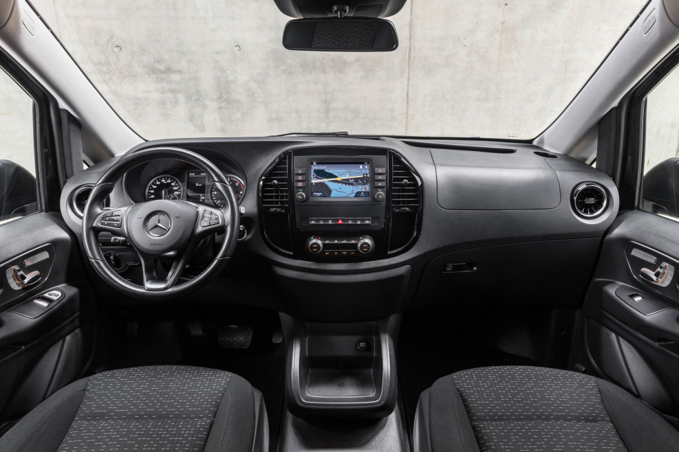 Mercedes Vito 2020 салон