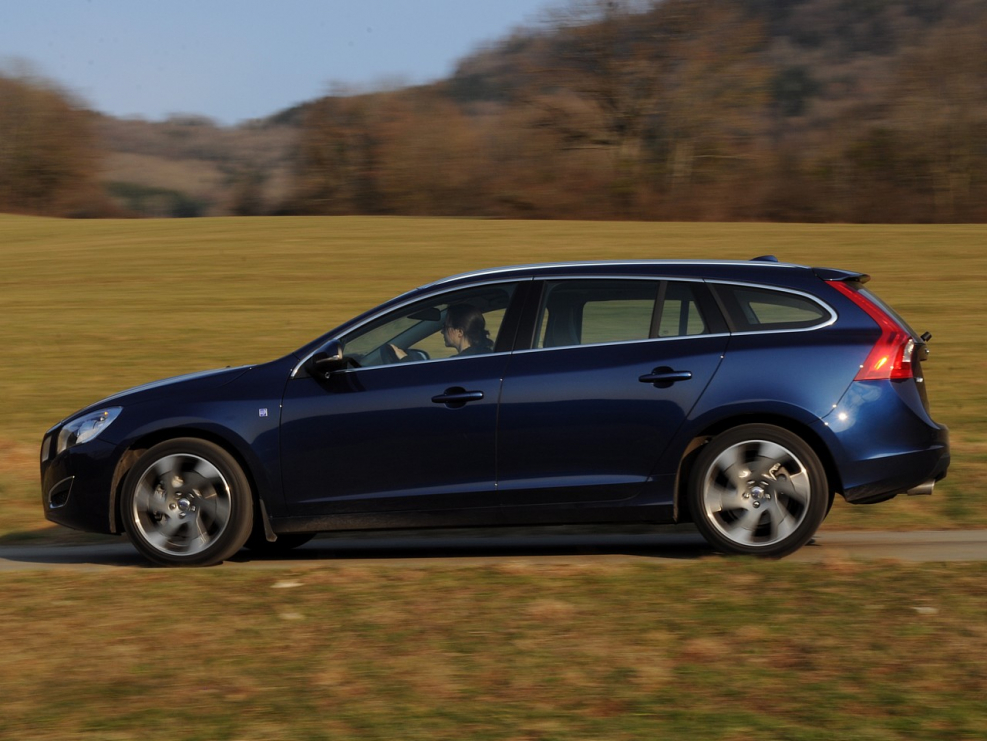 Volvo v60 i