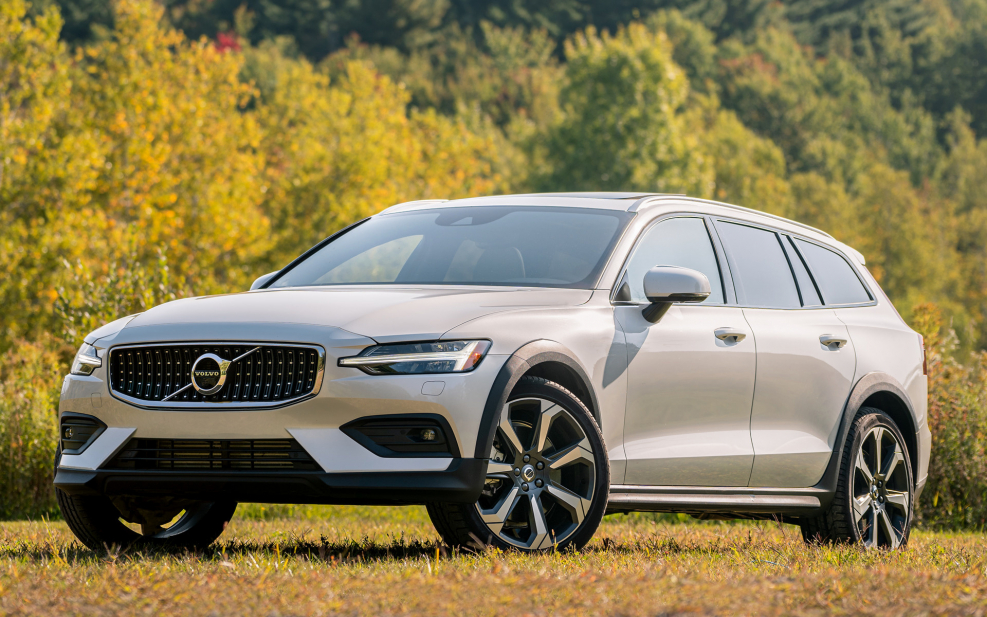 Volvo v60 Cross Country 2021