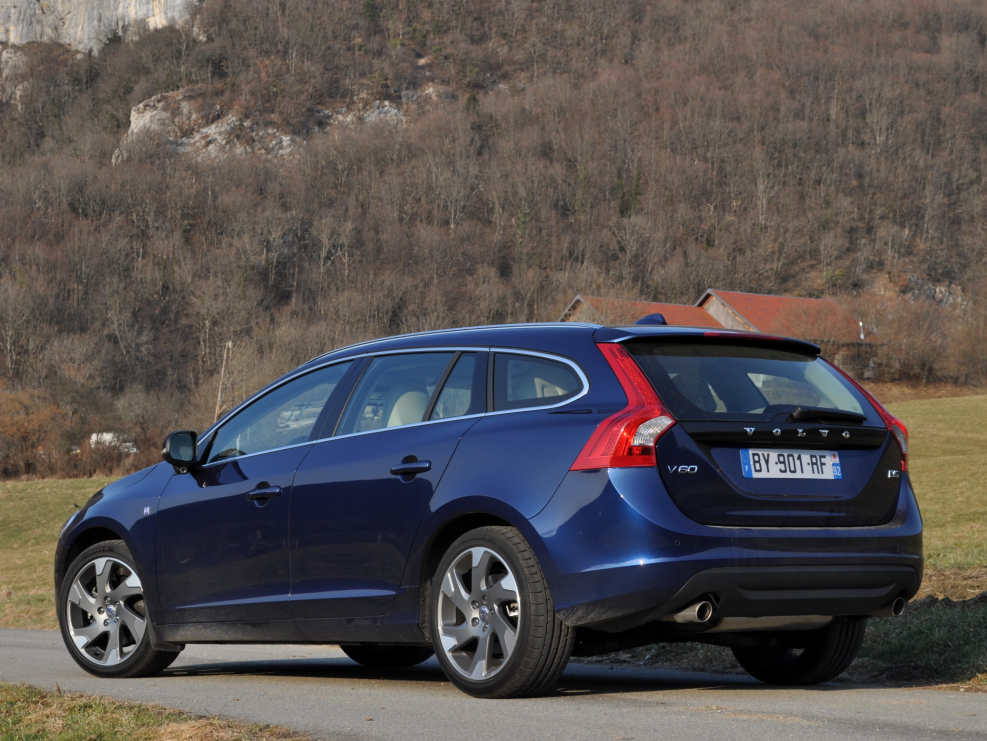 V60 Вольво v60