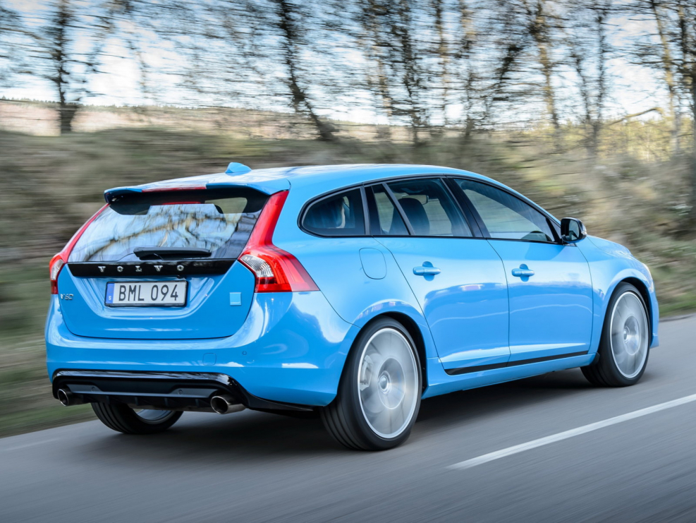 Volvo универсал v60