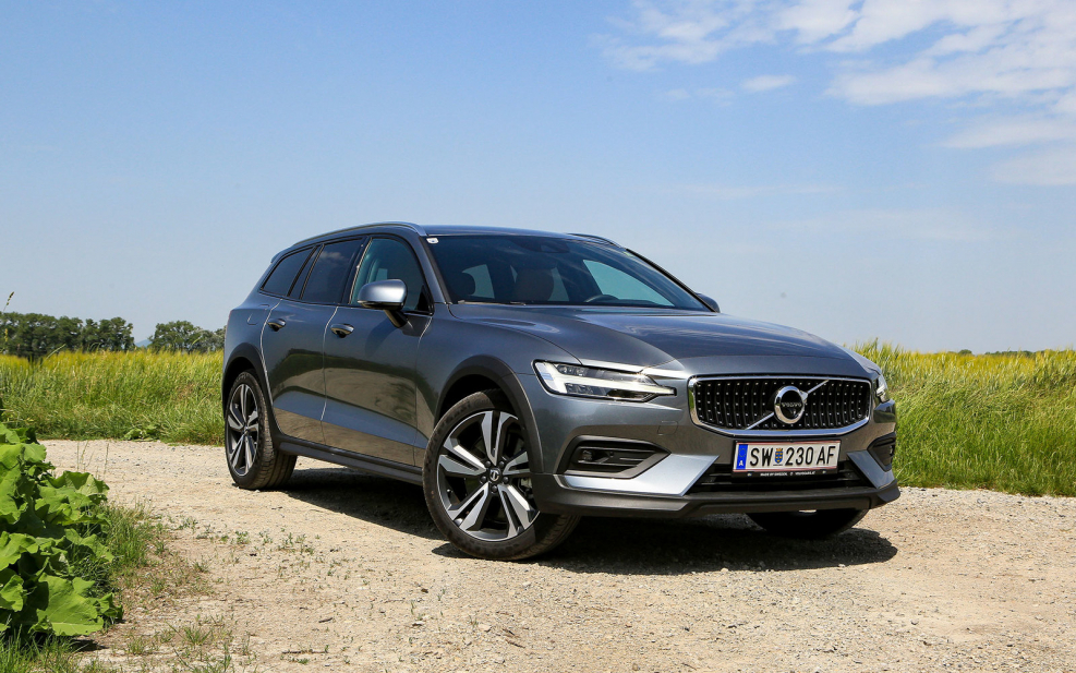 Вольво v60 Cross