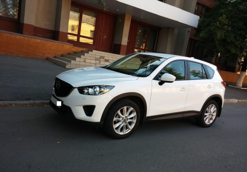 Mazda CX 5 White