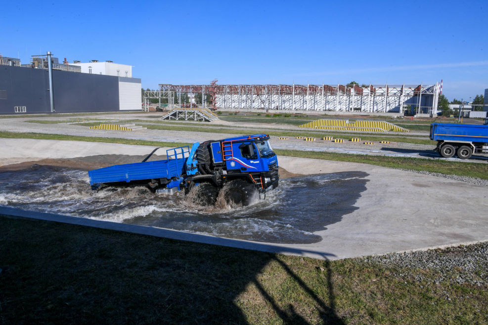 КАМАЗ автомобильный завод 5490