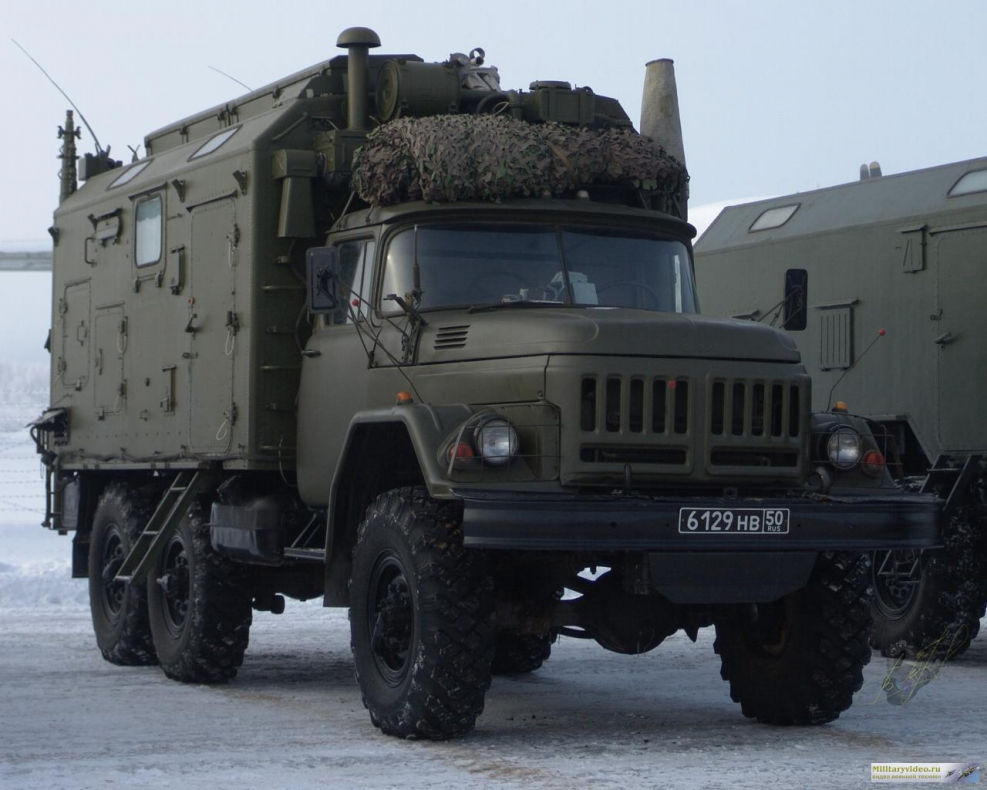 ЗИЛ 131 радиостанция р-161