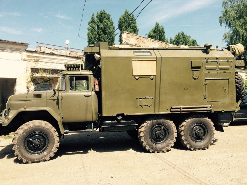 Автомобиль ЗИЛ 131 С кунгом